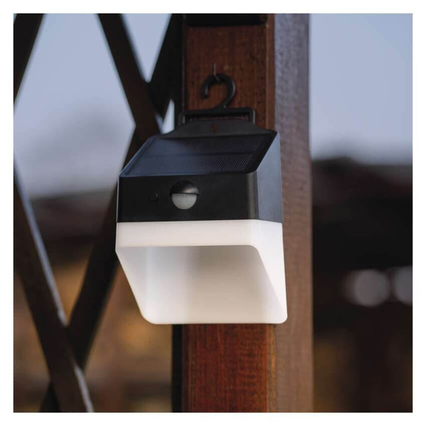Emos LED Solar-Fluter Lunis 220lm neutralweiss 4000K Bewegungsmelder Akku IP65 Schwarz 14x10cm ZG151S
