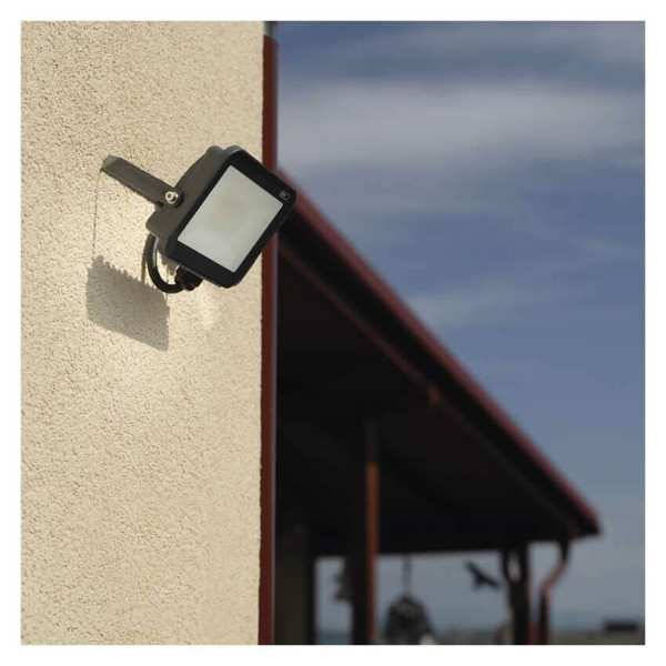Emos LED Fluter Inovo 20W neutralweiss 4000K IP65 Anthrazit Aluminium ZS2622