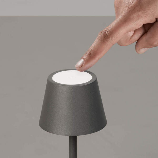 FHL Salerno LED Tischleuchte 1,5W dimmbar Akku CCT einstellbare Lichtfarbe sandgrau 850746