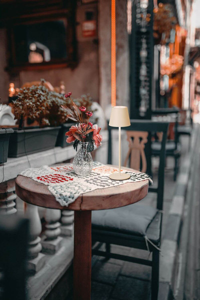 FHL Viletto LED Tischleuchte 2W dimmbar Akku warmweiss sandfarben 850767