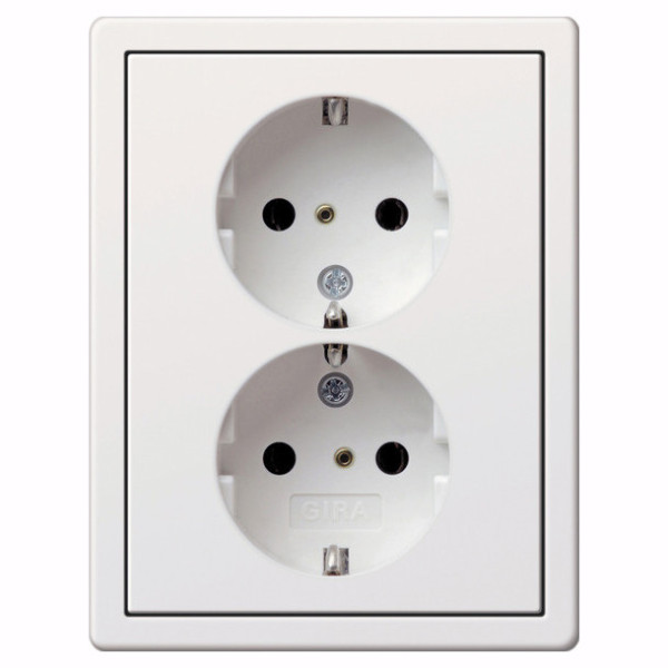 Gira 0780112 2-fach-SCHUKO-Steckdose + Rahmen Flächenschalter Reinweiß