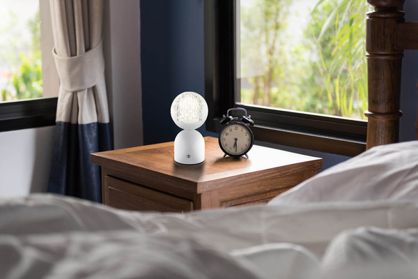 Globo Julsy LED Tischleuchte 2,50W CCT Weiß Matt, Metall Ø10,5cm 21007W