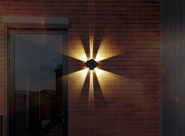 Globo Solarleuchte Kunststoff Schwarz, 1Xled LED Solarleuchte 0,50W CCT IP54 Schwarz 13,1cm 36494