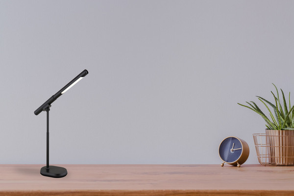 Globo Milan LED Tischleuchte 8W CCT Schwarz Matt Memoryfunktion Ø2,5cm 58472S