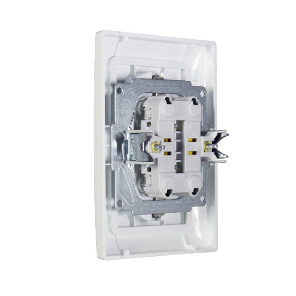 Gunsan Eqona 2-fach Steckdose Komplett Unterputz Weiss