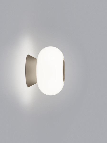 Helestra SAPO LED Wandleuchte 8W dimmbar 90Ra warmweiss Coffee Aluminium Opalglas weiß