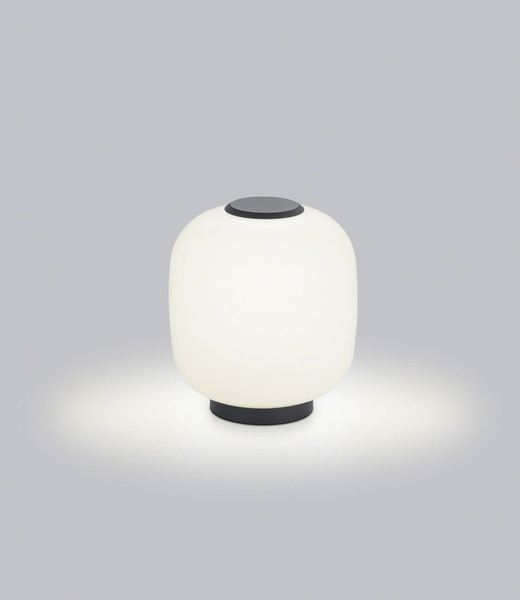 Helestra MILO LED Tischleuchte 13W dimmbar 90Ra warmweiss Mattschwarz Aluminium Opalglas satiniert