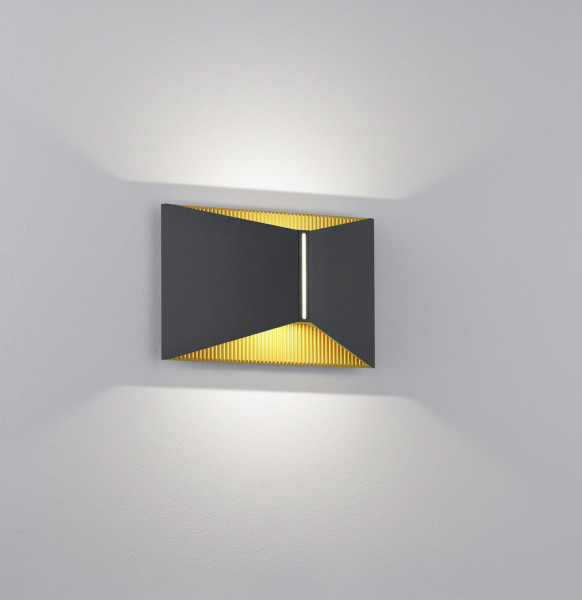 Helestra VID LED Wandleuchte 10W dimmbar IP65 90Ra warmweiss Schwarz-Gold Aluminium