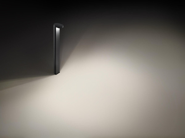 Helestra SIC LED Pollerleuchte 12W IP65 90Ra warmweiss Graphit Aluminium Glaslinse klar