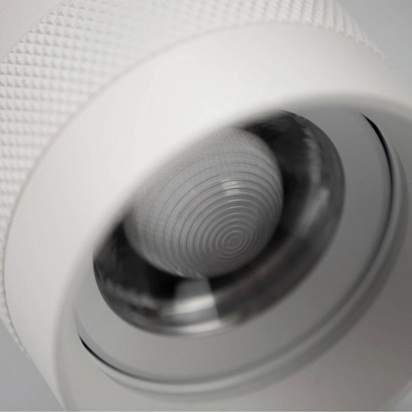 ISOLED 3-PH Schienen-Strahler fokussierbar, 8W, 20°-55°, weiß matt, 4000K