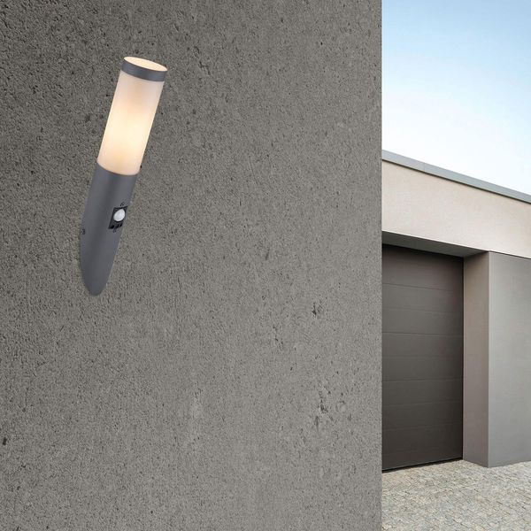 ISOLED Wandleuchte anthrazit, PIR Bewegungssensor, IP44, 1x E27 Fassung