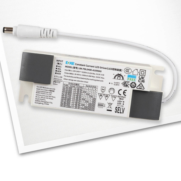 Isoled LED Panel Professional Line 625 UGR<19 4H/8H, 36W, weiß RAL9016, neutralweiß, PowerSwitch 21-40W 116956