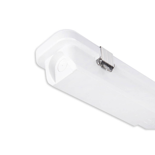 Isoled LED Wannenleuchte SL 60cm, IP66, PowerSwitch 14-20W, 140lm/W, ColorSwitch 3000/4000/5700K 117308