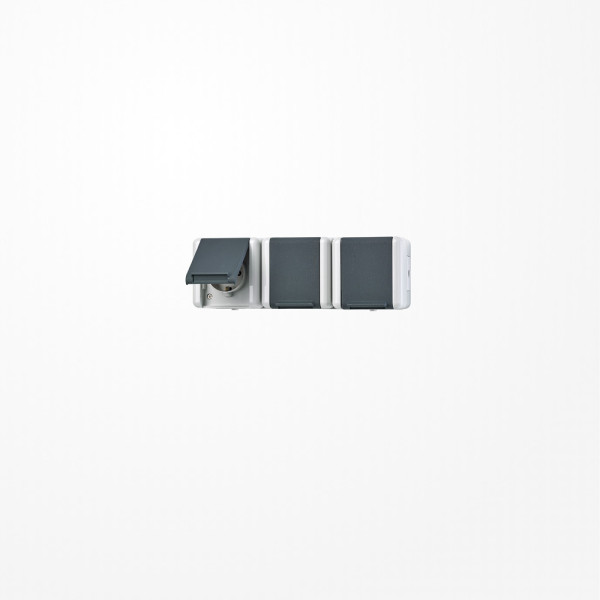 Jung 8230W SCHUKO-Dreifach-Steckdose, 16 A 250 V ~, waagerecht, IP 44, WG 800