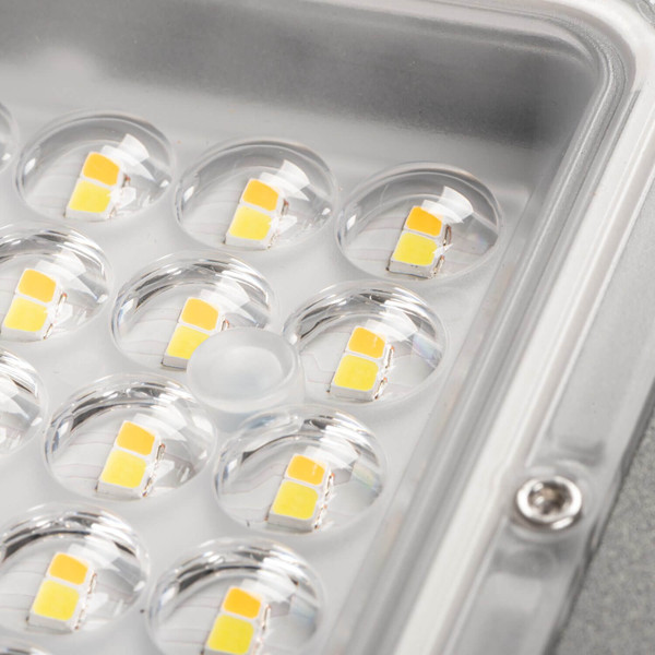 Kanlux LED Mastleuchte Parcoli 50W einstellbar CCT warm-/neutral-/tageslichtweiss 3000K/4000K/6500K IP66 Grau Aluminium 30x30cm 36435
