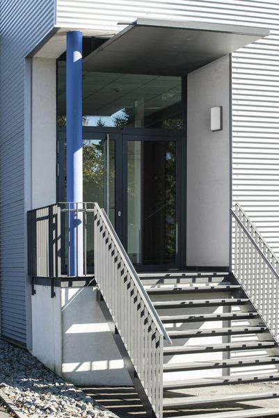 LCD Wandleuchte Bewegungsmelder Graphit E27 IP44 29x17x9,5cm 039SEN Made in Italy