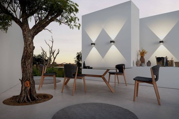 LCD Up & Down Wandleuchte LED 2fach Graphit 2x6,25W Warmweiss IP65 12x11x12cm 5085