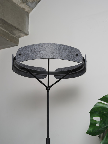 OSRAM LED Stehleuchte Decor Curve Felt Floor 33W 830 Dark Grey Warm weiß 4058075847644