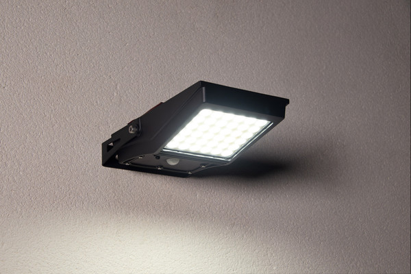 OSRAM LED Aussen-Strahler ENDURA FLOOD Solar Sensor Neutralweiss 4099854429477