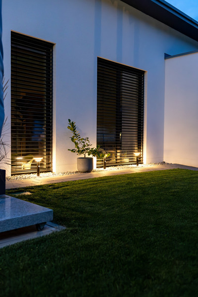 OSRAM LED Aussenleuchte ENDURA STYLE SOLAR DOUBLE CIRCLE 40cm Post Sensor Double Circle 6W Black Dimmbar Warm weiß 4099854455520