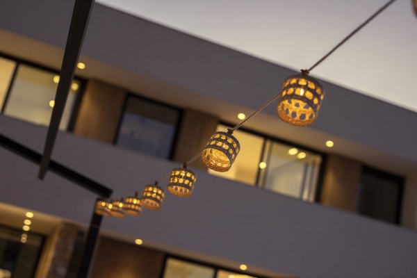 NewGarden ALBA LED Lichterkette Naturfaser 8m Schirmchen E12 Innen & Außen IP44