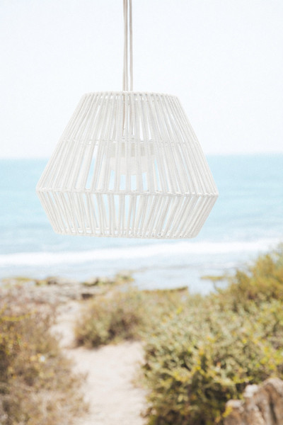 Newgarden Conta 30 Akku Weiß Hängeleuchte mit Seil, warmweißes Licht, dimmbar, Fernbedienung ø40x30,5 cm
