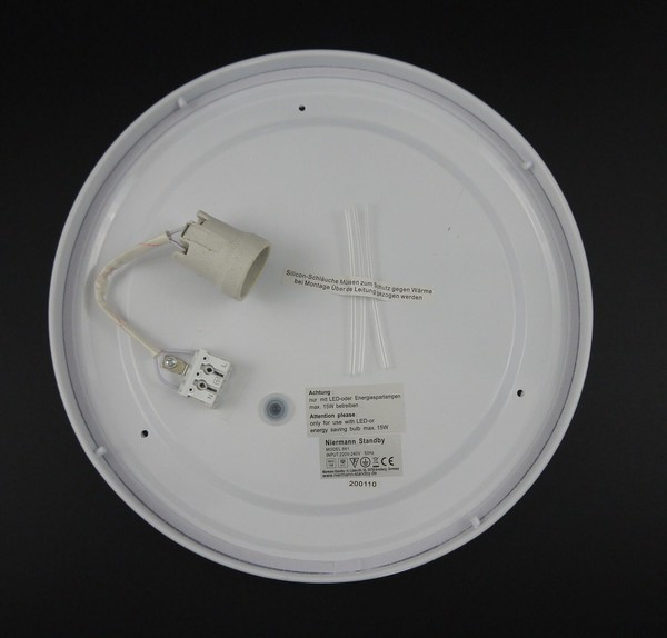 Niermann Fußball Deckenleuchte E27 Opalweiß-Schwarz