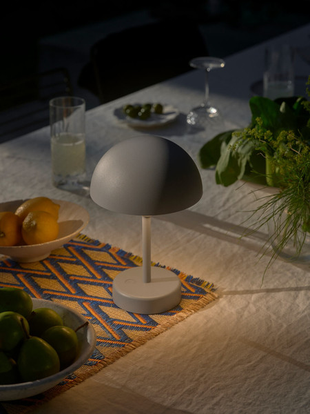Nordlux LED Akkuleuchte Ellen To-Go Tischlampe Grau dimmbar Moodmaker 300lm 3000K warmweiß Ø16cm IP44 Aluminium 2418015010