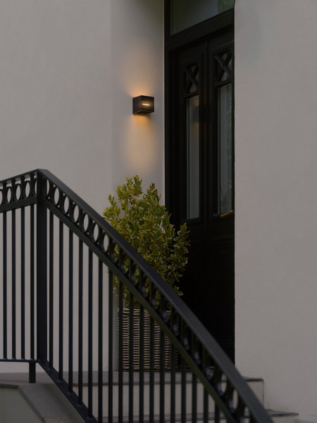 Nordlux 2518321003 Rivo LED Wandleuchte 8W Warmweiss Schwarz IP54