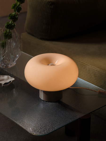 Nordlux Tischlampe Malti Beige E27 Ø27,5cm Glas 2612825009