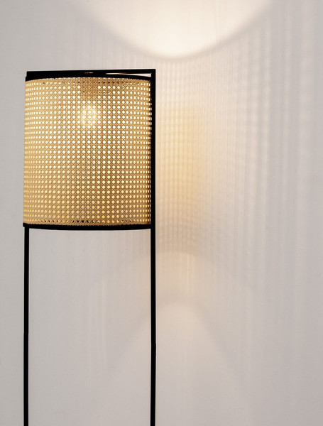 Nova Luce Stehleuchte Erto E27 Schwarz Stahl Rattan 150cm 9001119