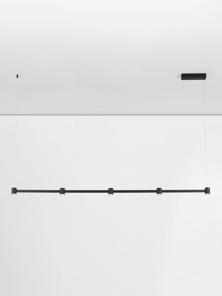 Nova Luce LED Pendelleuchte Puize dimmbar 30W warmweiss 3000K Schwarz Aluminium 156x6cm 9002052