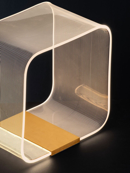 Nova Luce LED Tischleuchte Valentin dimmbar 14W warmweiss 3000K Gold Aluminium 24x24cm 9030638