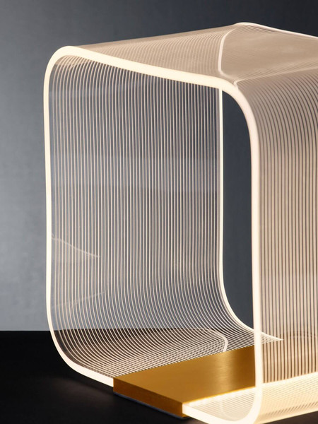 Nova Luce LED Tischleuchte Valentin dimmbar 14W warmweiss 3000K Gold Aluminium 24x24cm 9030638