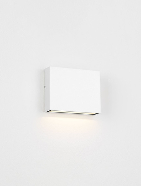 Nova Luce LED Außen-Wandleuchte Tick 4W warmweiss 3000K IP54 salzwasserfest Weiß Aluminium 11,5x9cm 9030816