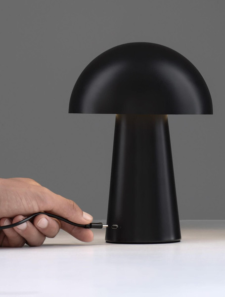 Nova Luce LED Akku-Tischleuchte Ande dimmbar 2W warmweiss 3000K Schwarz Stahl Ø16cm 9050175