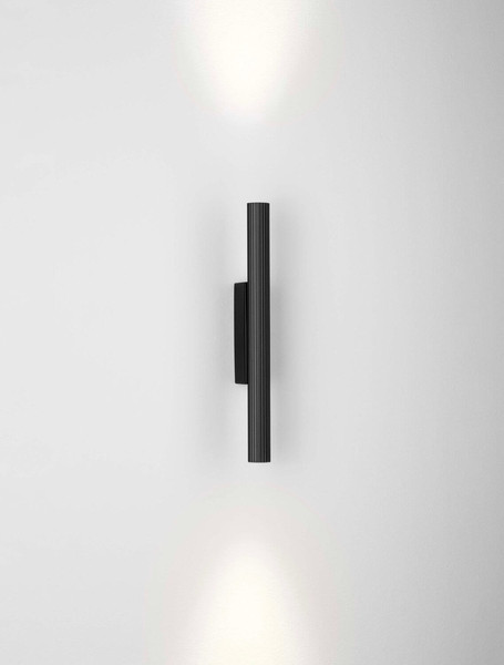 Nova Luce LED Wandleuchte Paron 8W warmweiss 3000K Schwarz Aluminium 30x7cm 9060234