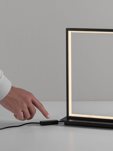 Nova Luce LED Tischleuchte Alis dimmbar 14W warmweiss 3200K Schwarz Stahl Aluminium 31x22cm 9081823