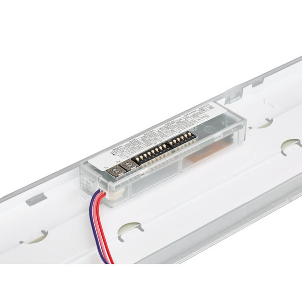 Philips LED Feuchtraumleuchte CoreLine Gen3 150cm 21,5W 3400lm Neutralweiss 4000K Sensor IP66 8721103359841