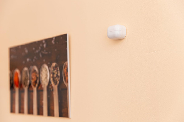 Shelly BLU Motion - Bluetooth Bewegungssensor, Weiß