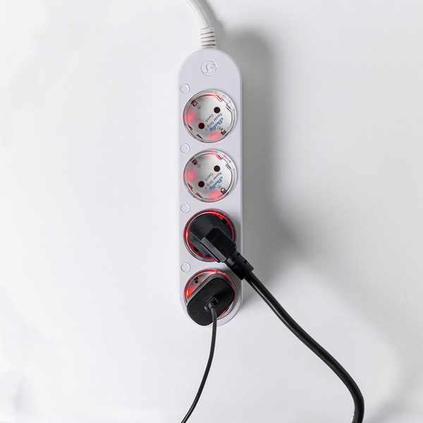 Shelly Power Strip 4 Gen4 - Smarte Steckdosenleiste 4-fach, Weiß WLAN, BT, Zigbee, Matter