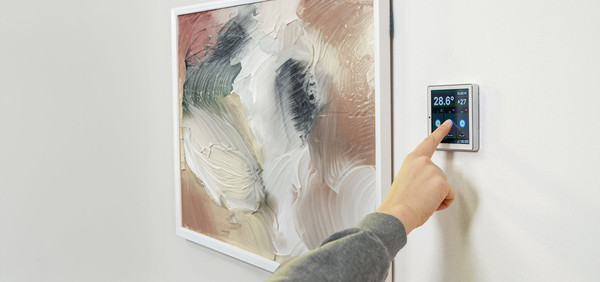 Shelly Wall Display Set, Weiß + BLU H&T Sensor