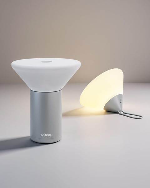 Sompex MIKONO Akku-Tischlampe Grau 1W steuerbare Lichtfarbe IP44 78631