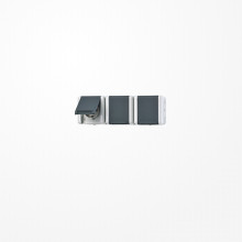 Jung 8230W SCHUKO-Dreifach-Steckdose, 16 A 250 V ~, waagerecht, IP 44, WG 800