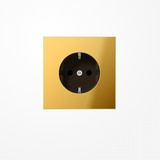 Jung GO1520 SCHUKO-Steckdose, 16 A 250 V ~, Metall goldfarben PVD-beschichtet, Serie LS, goldfarben