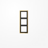 Jung GO2983 Rahmen 3fach, senkrechte und waagerechte Montage, Metall goldfarben PVD-beschichtet, LS 990, goldfarben