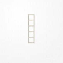 Jung LS985W Rahmen 5fach, senkrechte und waagerechte Montage, Duroplast, LS 990, weiß