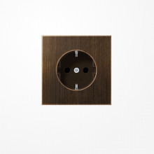 Jung ME1520NAT SCHUKO-Steckdose, 16 A 250 V ~, ohne Krallen, Messing, Serie LS, Messing antik